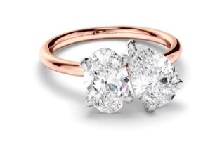 Oval & Pear Cut Diamond Toi et Moi Engagement Ring