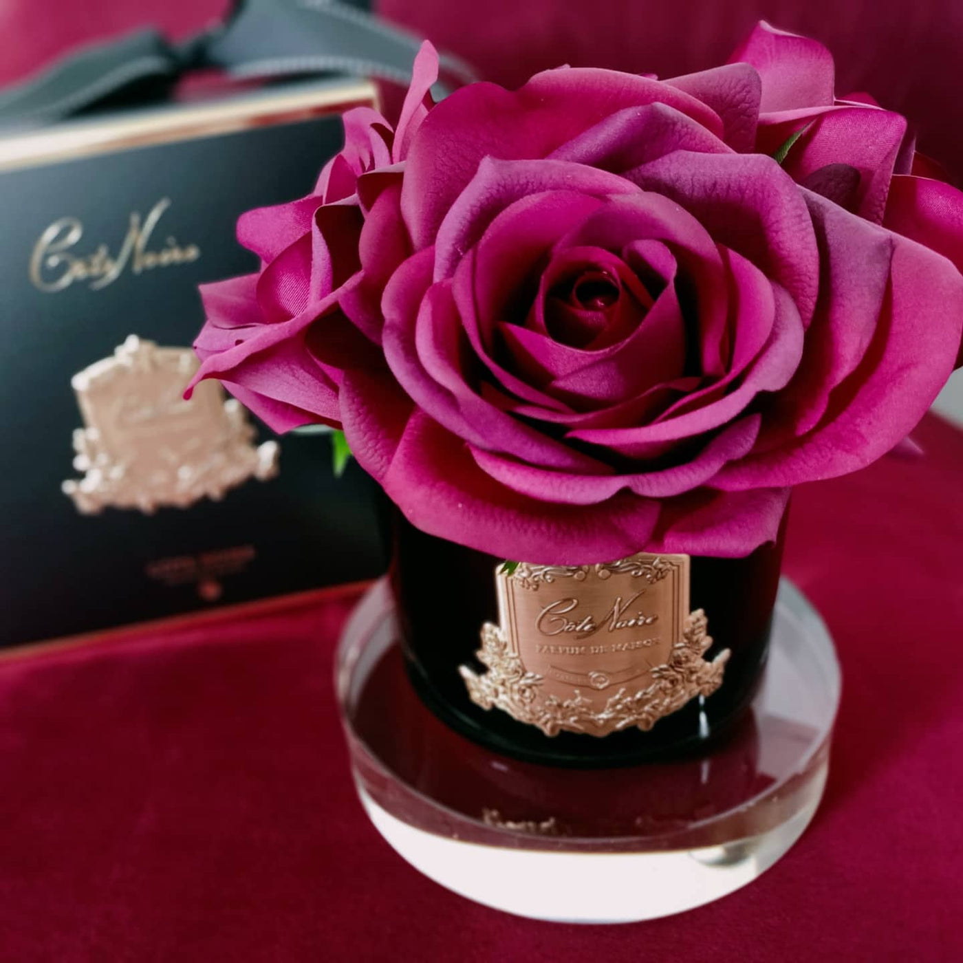 COTE NOIRE Natural Touch Roses - Carmine Red, Black
