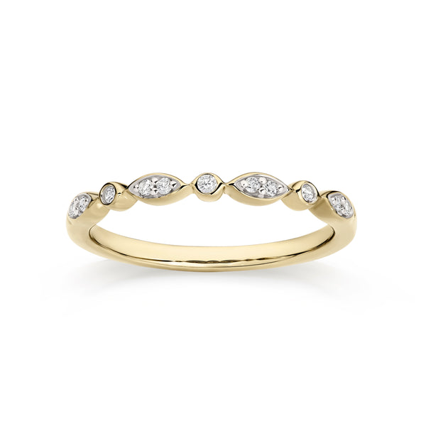 9ct gold 0.10ct diamond ring