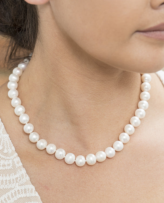 Sterling Silver White Freshwater Pearl Strand